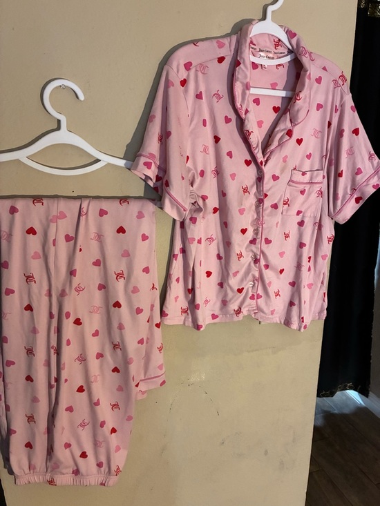 Juicy Couture Other - Juicy Couture Pink and Red Heart Sleep  2 piece Set
